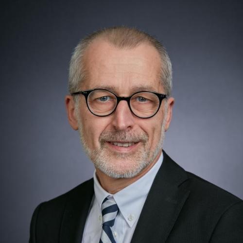 J.R. Cruz