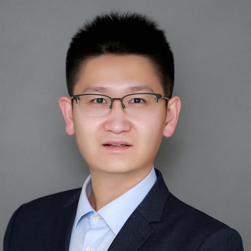 Xingqi Zhang headshot