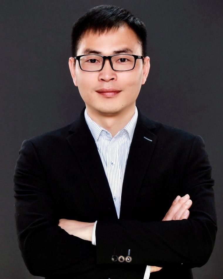 Jianping He