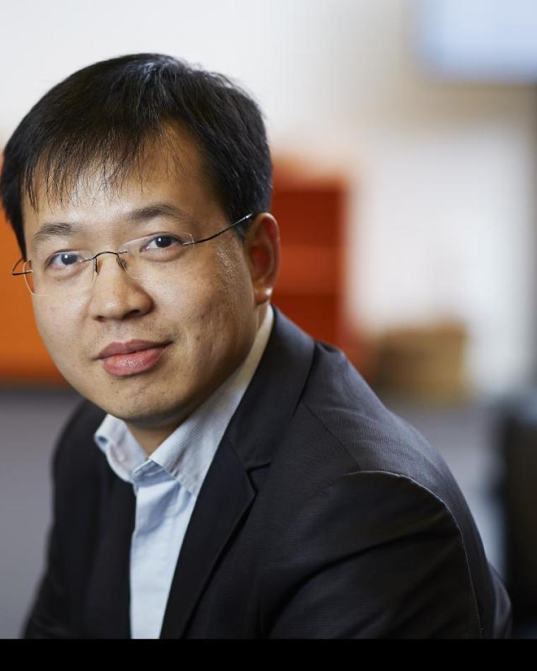 Yan Zhang headshot