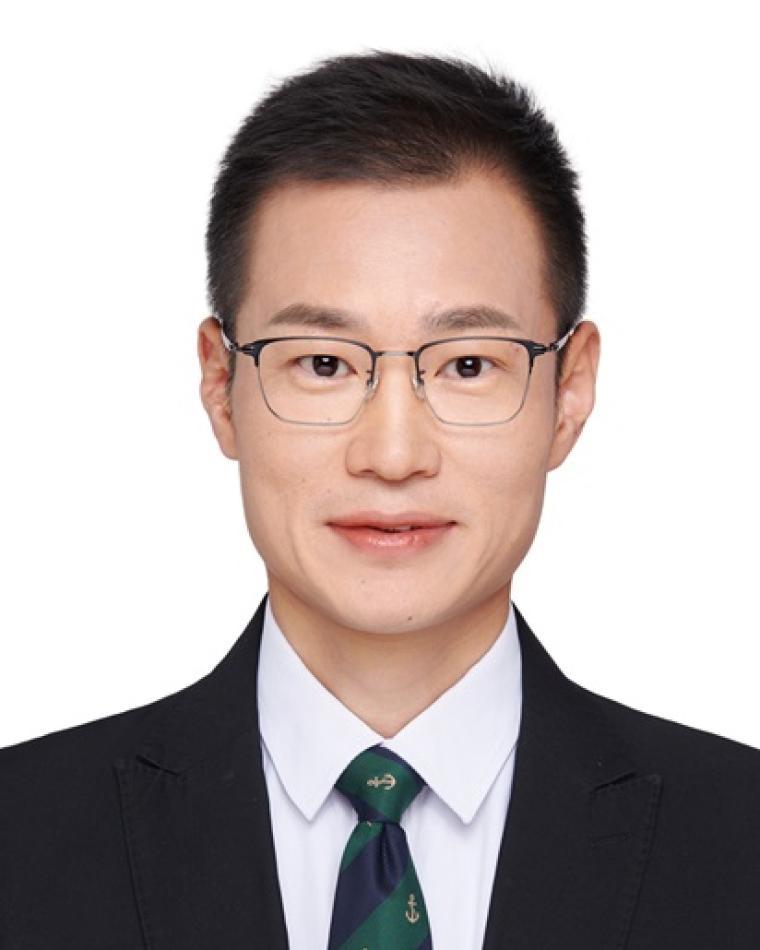 Guan Gui headshot