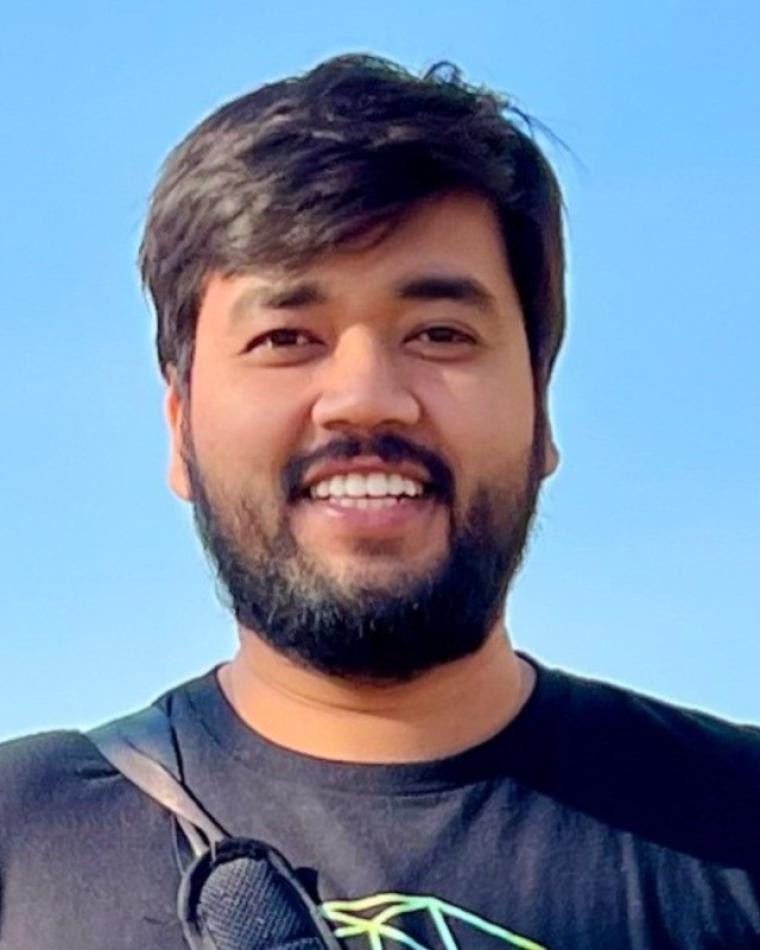 Dr Siddharth Raj Gupta