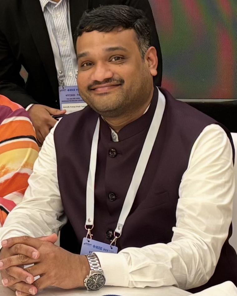 M.V.V Prasad Kantipudi headshot
